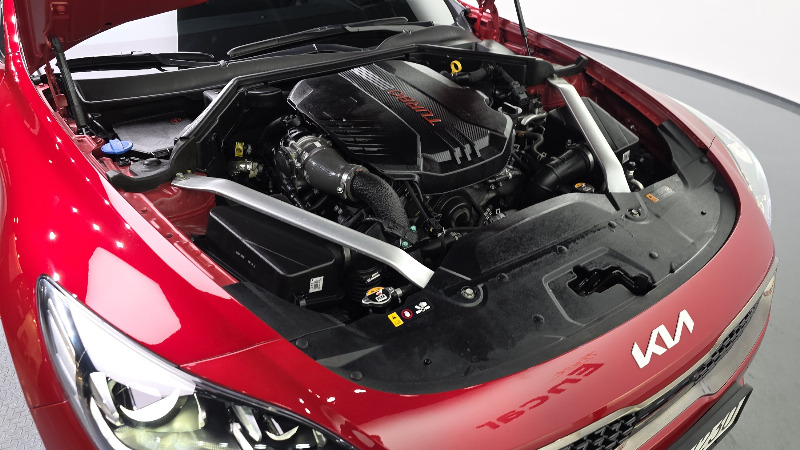 car KIA Stinger id298207 photo #6