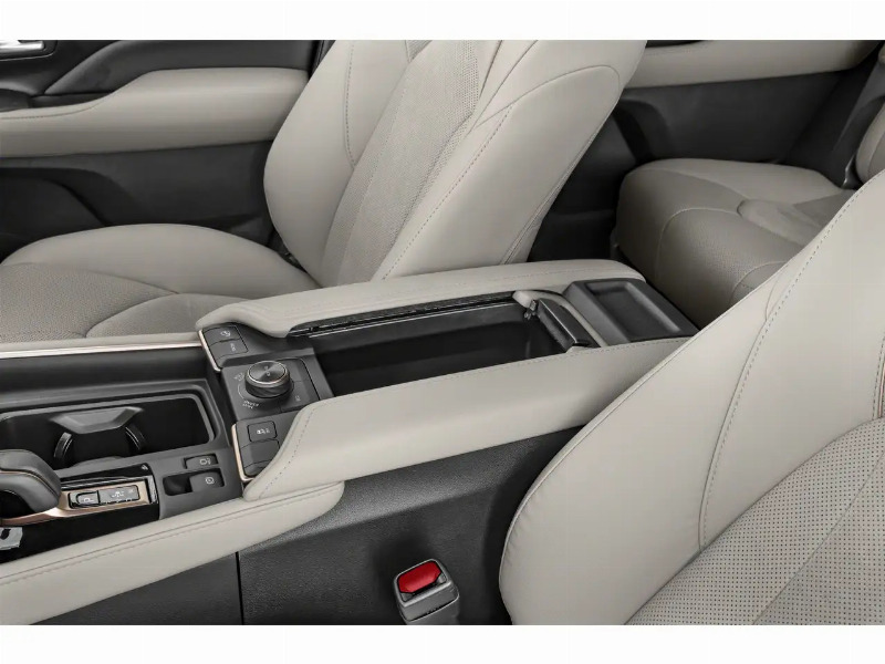 car Toyota Grand Highlander id300435 photo #9