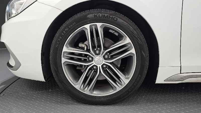 car Hyundai Grandeur id301206 photo #5
