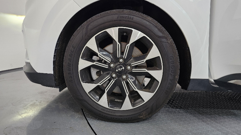 car KIA Carnival id301755 photo #5