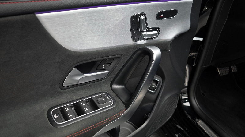 car Mercedes CLA id301811 photo #17