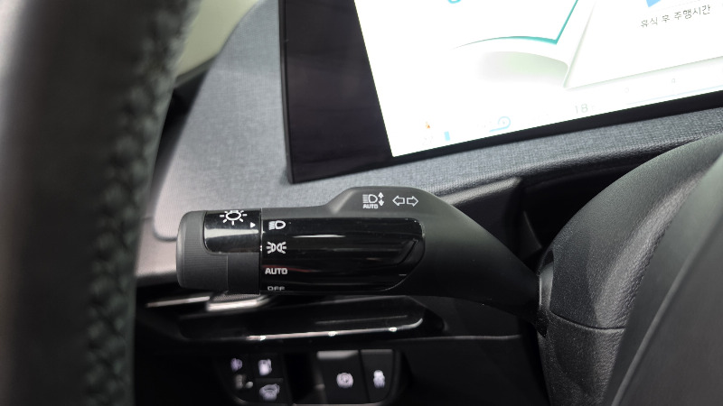 car KIA EV6 id302150 photo #28