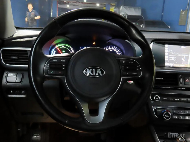 car KIA K5 id302435 photo #15