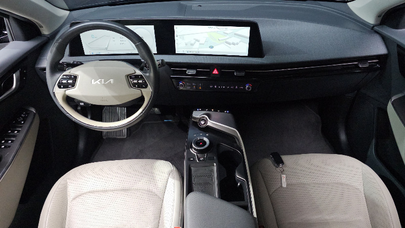 car KIA EV6 id302537 photo #7