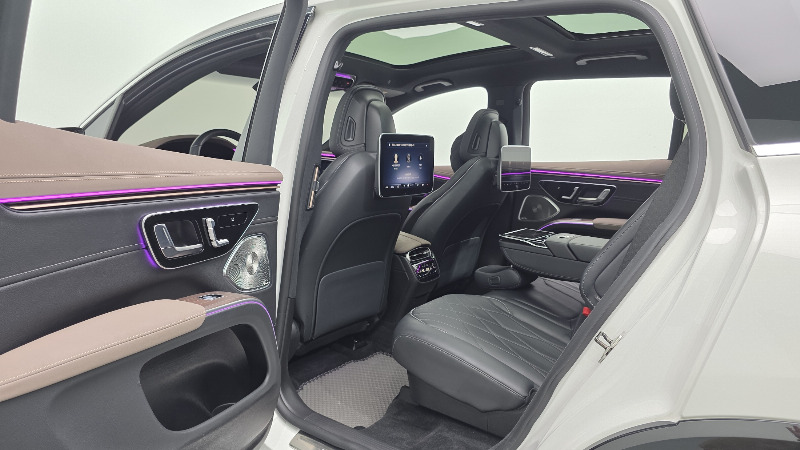 car Mercedes EQS id302728 photo #17