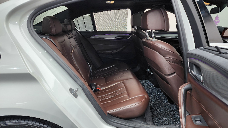 car BMW 5 Series id302742 photo #11