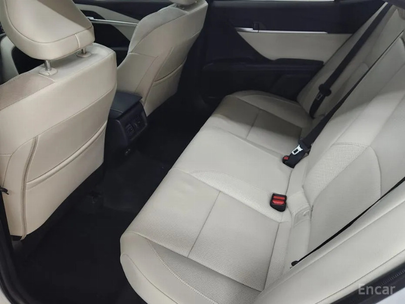 car Toyota Camry id302805 photo #13