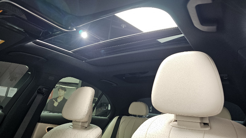 car Mercedes E-Class id302984 photo #17