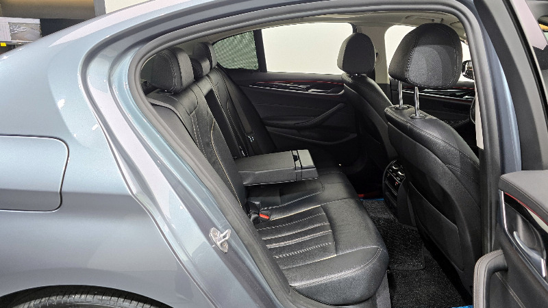 car BMW 5 Series id303015 photo #12