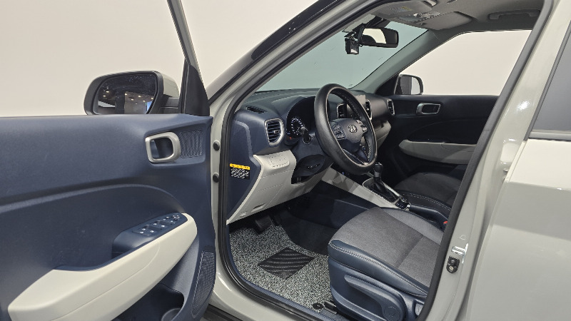 car Hyundai Venue id303194 photo #10