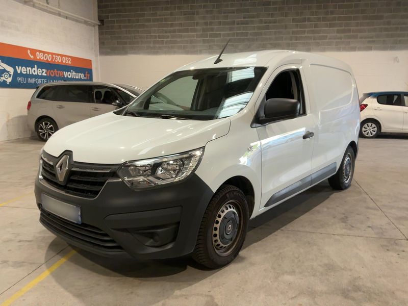 car Renault Express id303351 main photo