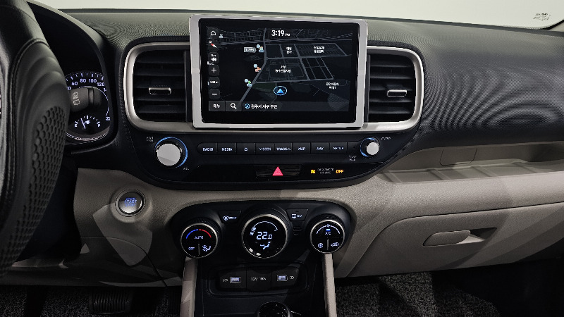 car Hyundai Venue id303550 photo #12