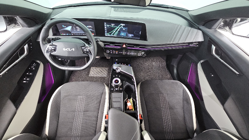 car KIA EV6 id303812 photo #7