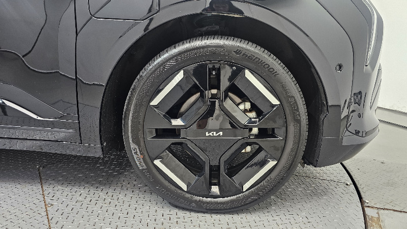 car KIA EV3 id304588 photo #21