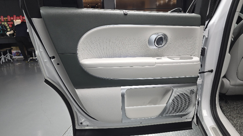 car Hyundai IONIQ id305670 photo #25