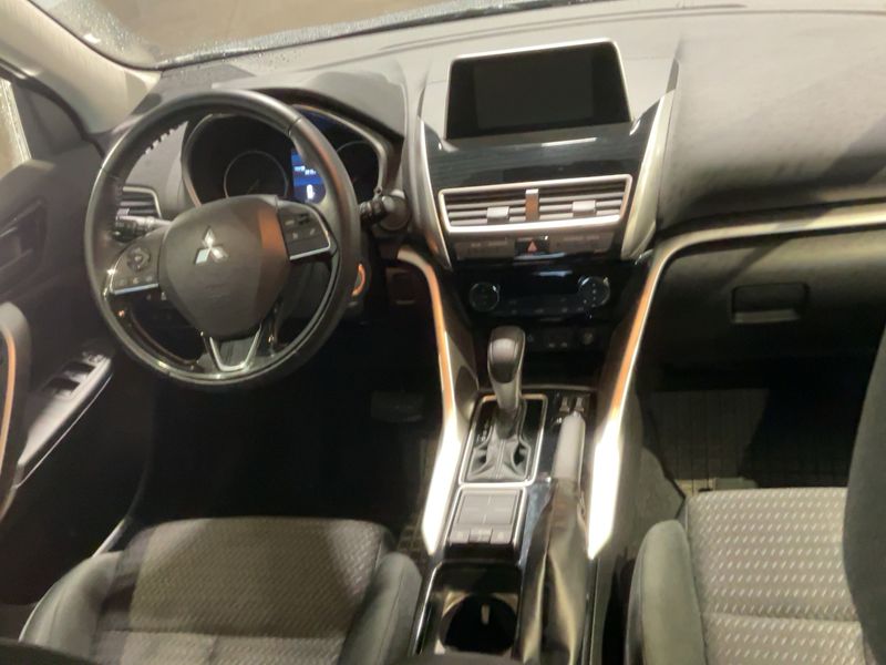 car Mitsubishi Eclipse Cross id305939 photo #18