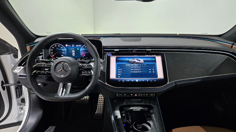 car Mercedes E-Class id305995 photo #17