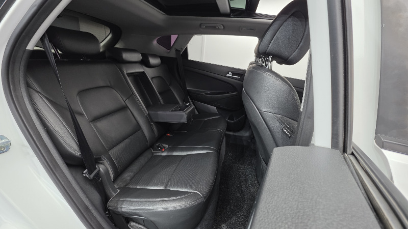 car Hyundai Tucson id306033 photo #19