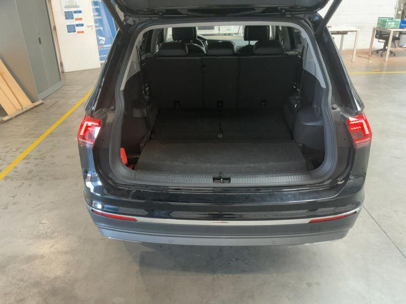 car Volkswagen Tiguan id306326 photo #15