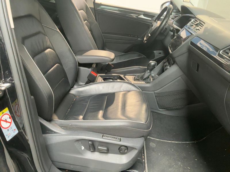 car Volkswagen Tiguan id306326 photo #16