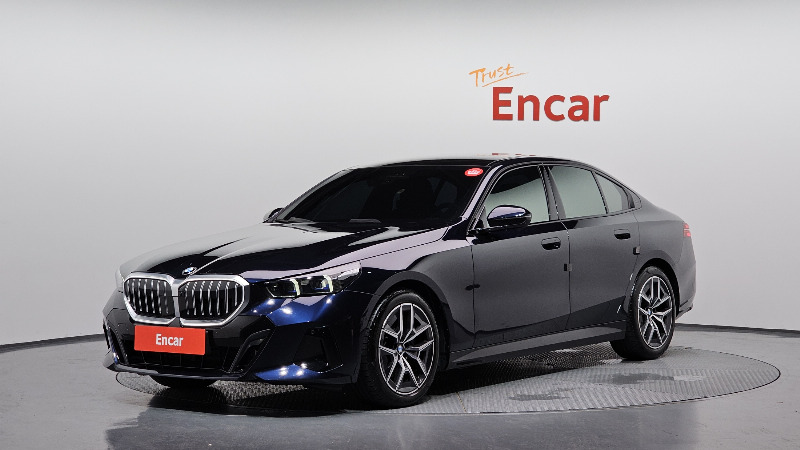 car BMW 5 Series id306524 main photo