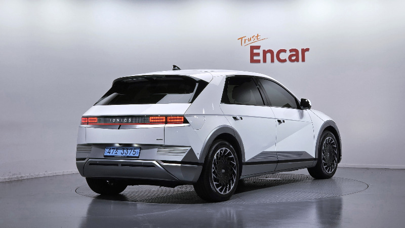 car Hyundai IONIQ 5 id306715 photo #2