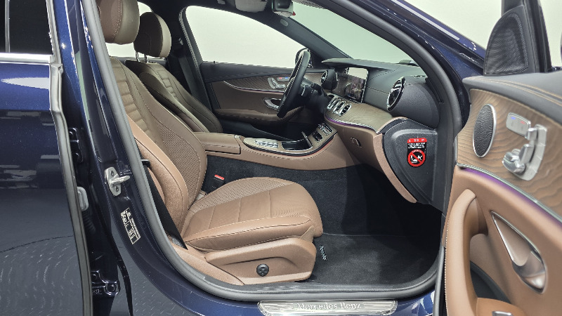 car Mercedes E-Class id307115 photo #11