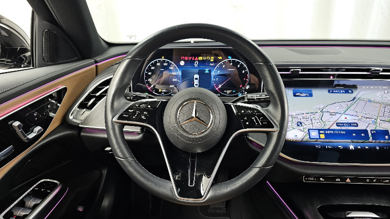 car Mercedes E-Class id309810 photo #13