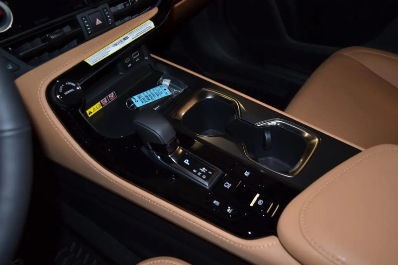 car Lexus NX Series id310078 photo #8