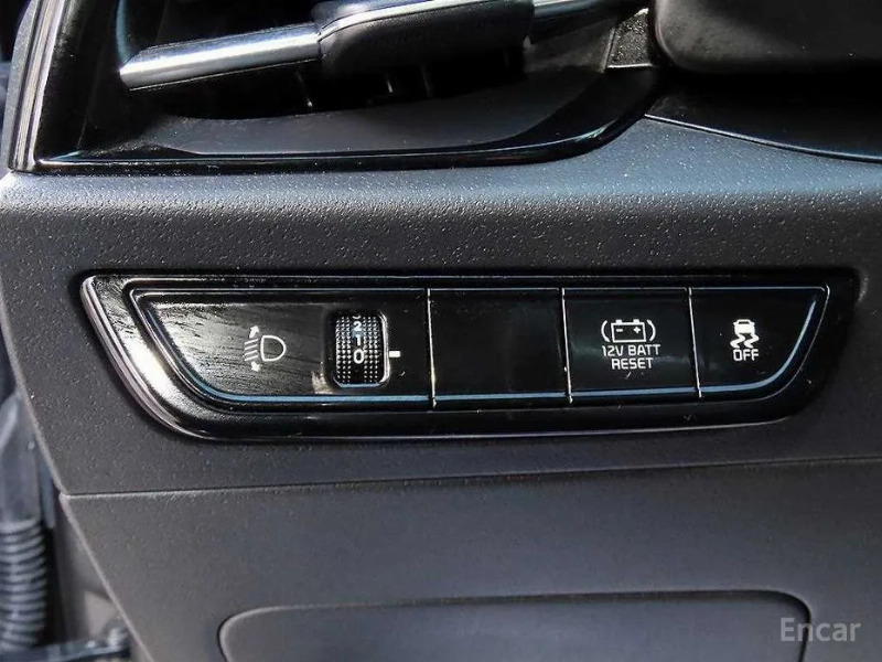 car KIA Niro id310294 photo #12