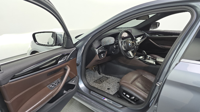 car BMW 5 Series id310342 photo #10