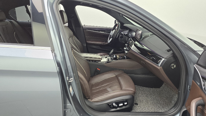 car BMW 5 Series id310342 photo #11