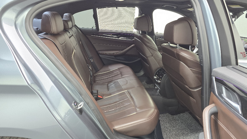 car BMW 5 Series id310342 photo #12