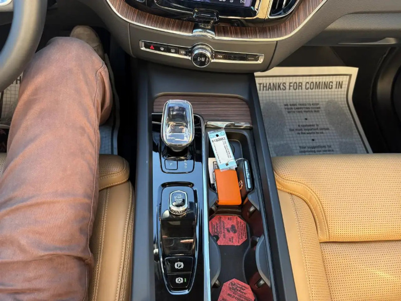 car Volvo XC60 id310446 photo #12
