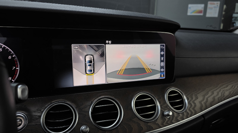 car Mercedes E-Class id310543 photo #16
