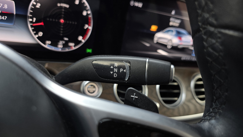 car Mercedes E-Class id310543 photo #9