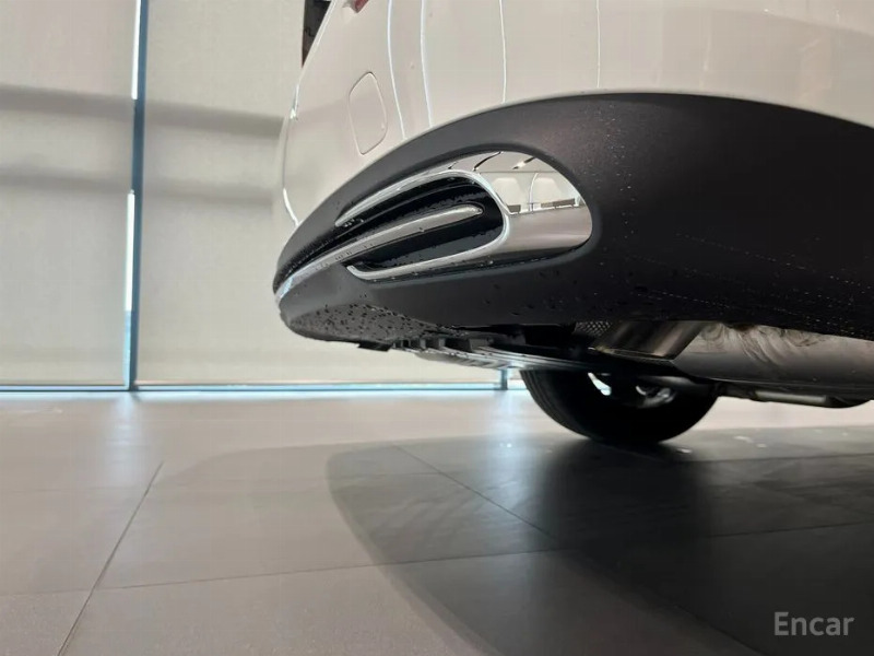 car Mercedes E-Class id311328 photo #12