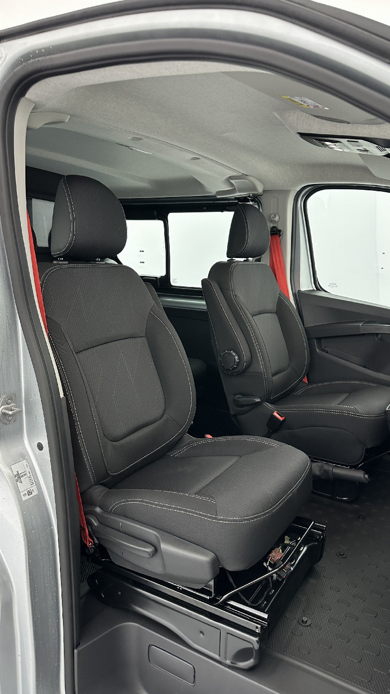 car Renault Trafic id312124 photo #16