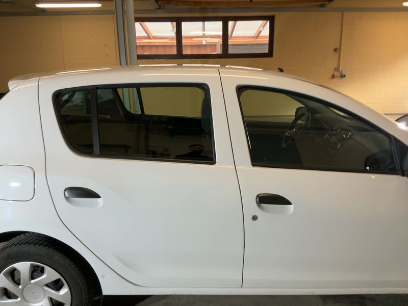 car Dacia Sandero id312282 photo #11