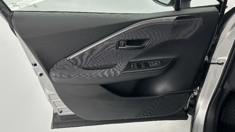 car Toyota C-HR id312561 photo #18