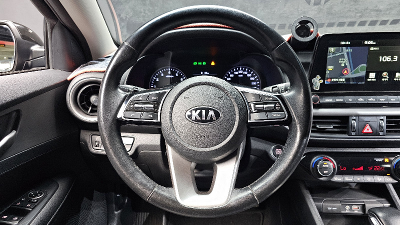 car KIA K3 id312836 photo #13