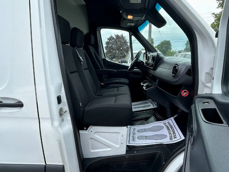 car Mercedes Sprinter id317074 photo #15