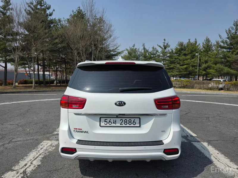 car KIA Carnival id317619 photo #6