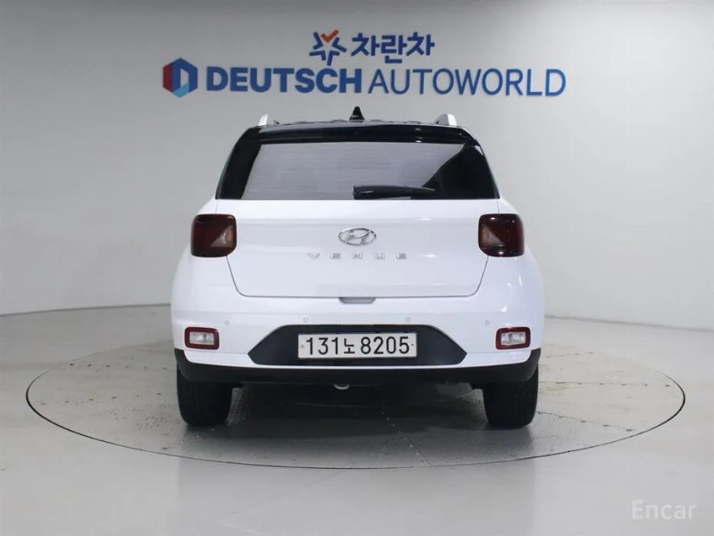 car Hyundai Venue id317764 photo #3