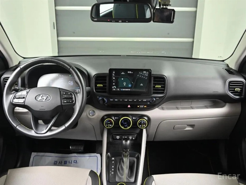 car Hyundai Venue id317764 photo #6