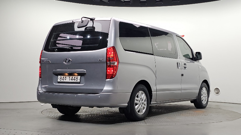 car Hyundai Grand Starex id318217 photo #2