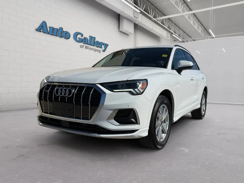 car Audi Q3 id318349 main photo