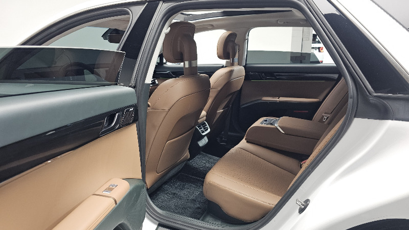 car Hyundai Grandeur id318498 photo #12