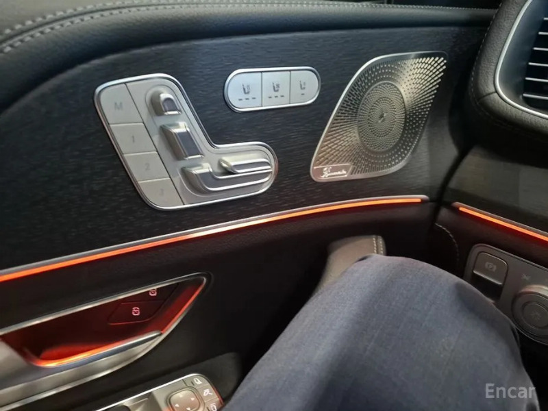 car Mercedes GLE id318882 photo #16