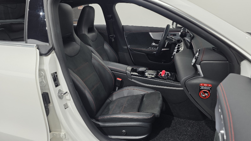 car Mercedes CLA id319351 photo #26